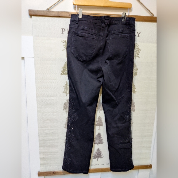 Melanie Lyne Embellished Black Denim - 8 - Picture 5 of 9